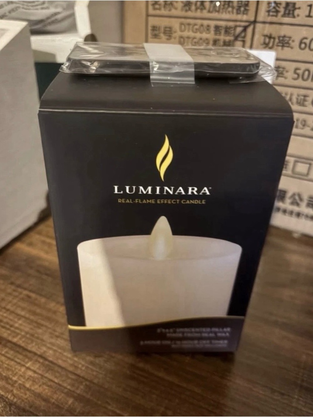 White Real-Flame Effect Candle